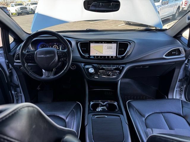 Used 2024 Chrysler Pacifica Limited w/ S Appearance Package AWD/4WD image 29