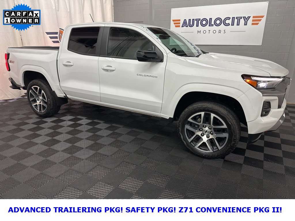 Used 2024 Chevrolet Colorado Z71 w/ Z71 Convenience Package 2