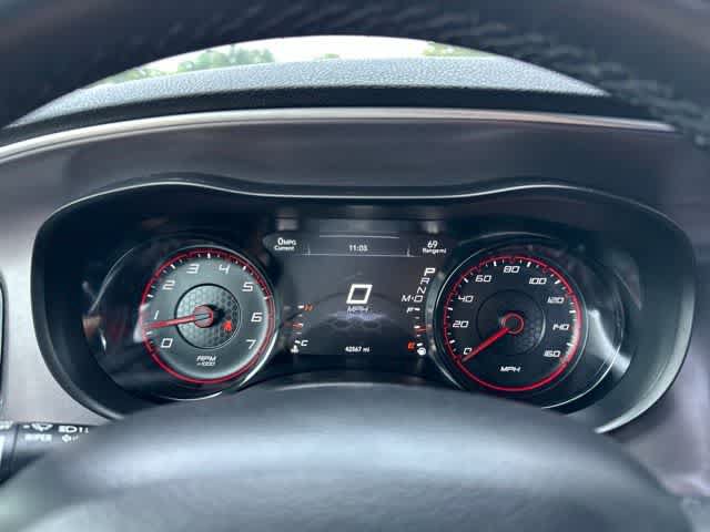 Certified 2020 Dodge Charger R/T w/ Blacktop Package RWD image 8
