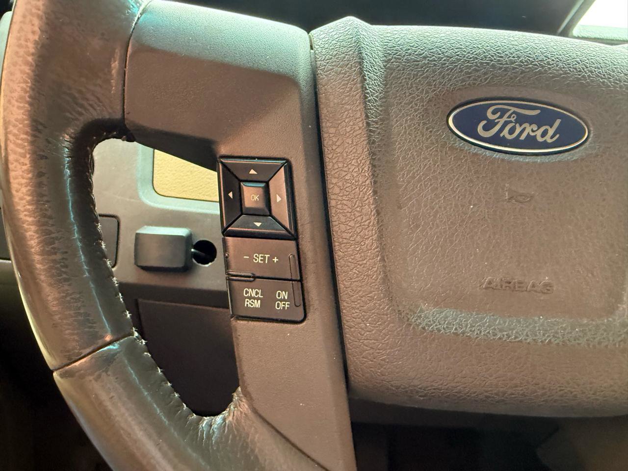 Used 2011 Ford F150 XLT w/ XLT Convenience Pkg image 16