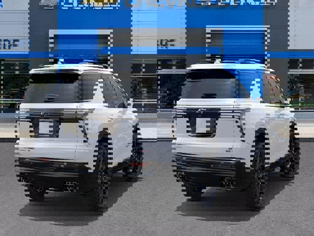 New 2026 Chevrolet Traverse RS w/ LPO, Floor Liner Package image 4