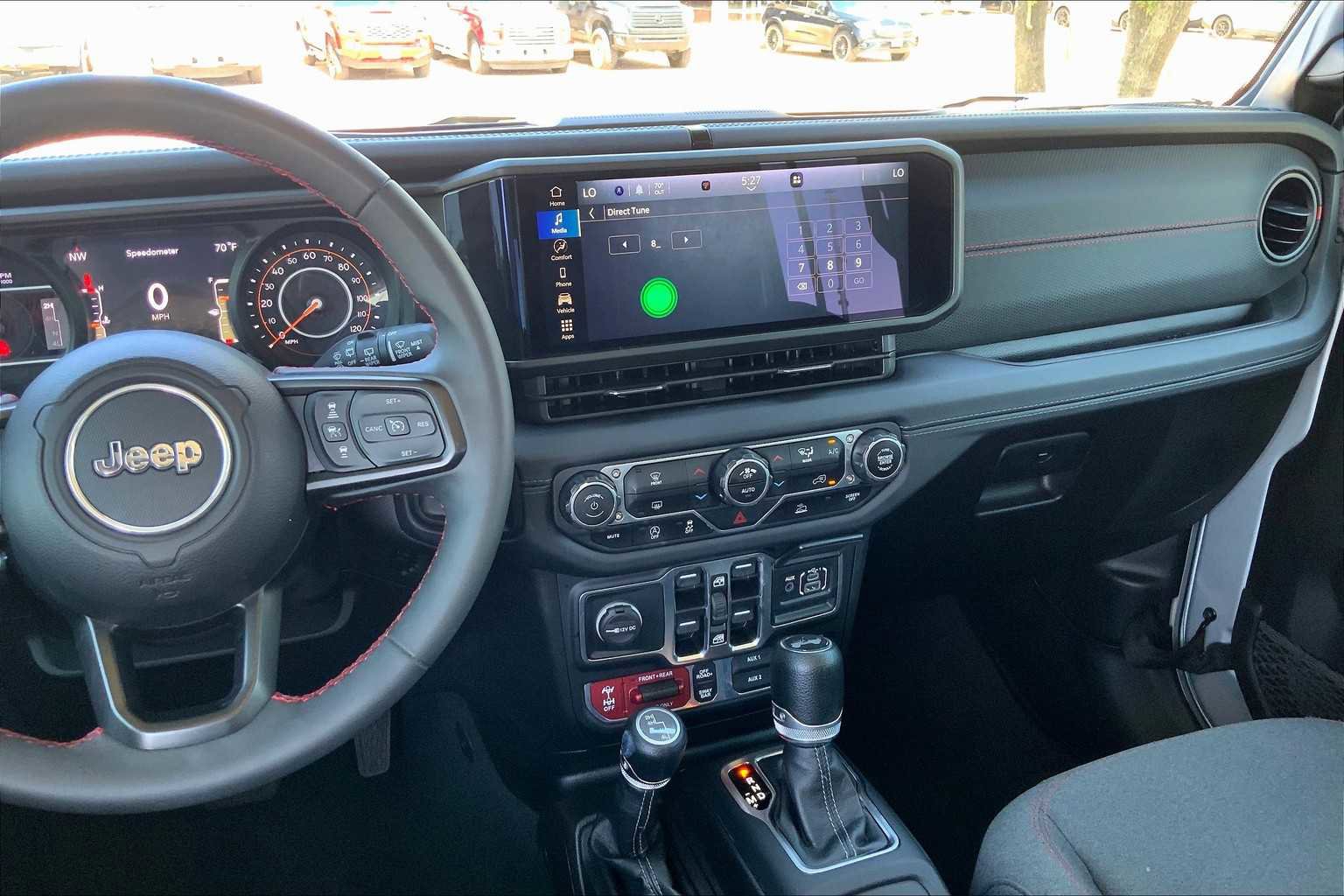 Used 2024 Jeep Wrangler Unlimited Rubicon image 11