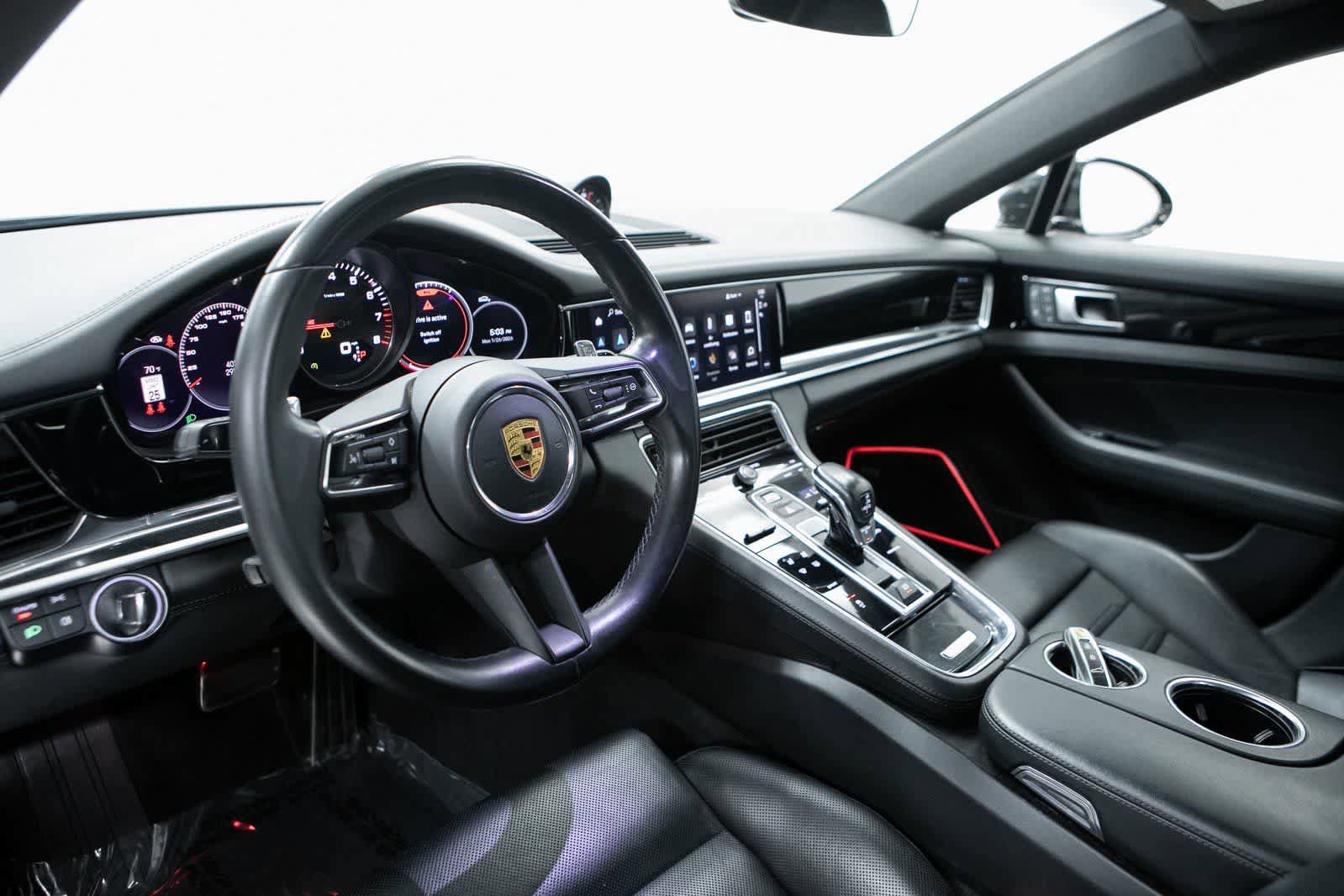 Certified 2022 Porsche Panamera 4S AWD/4WD image 4