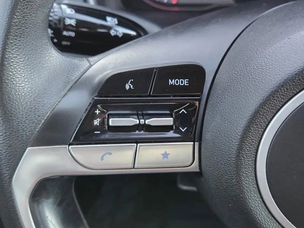 Used 2022 Hyundai Tucson SEL image 16