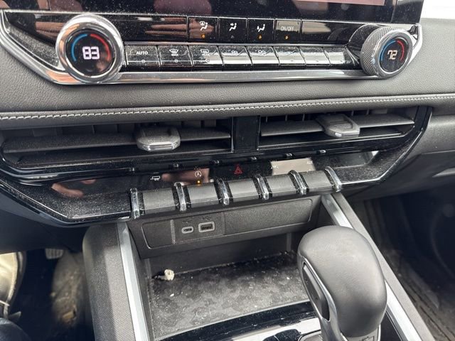 Used 2023 Chevrolet Colorado LT w/ LT Convenience Package image 26