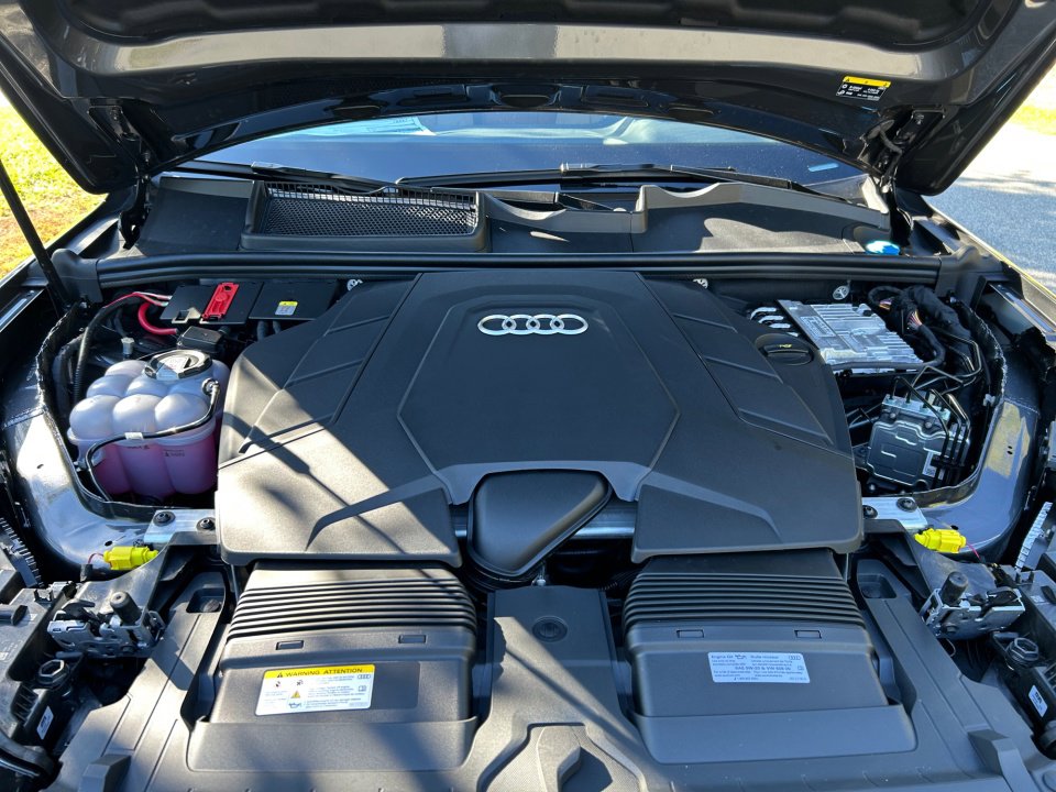 New 2026 Audi Q7 3.0T Premium Plus image 16