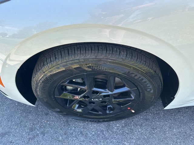 New 2026 Kia K5 LXS FWD image 29