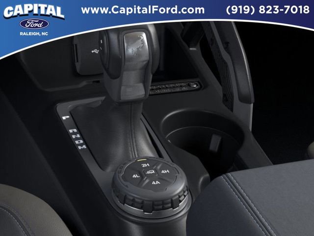 New 2025 Ford Bronco Outer Banks w/ Sasquatch Package image 17