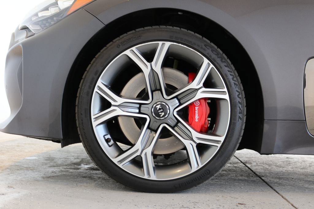Used 2020 Kia Stinger GT1 image 49