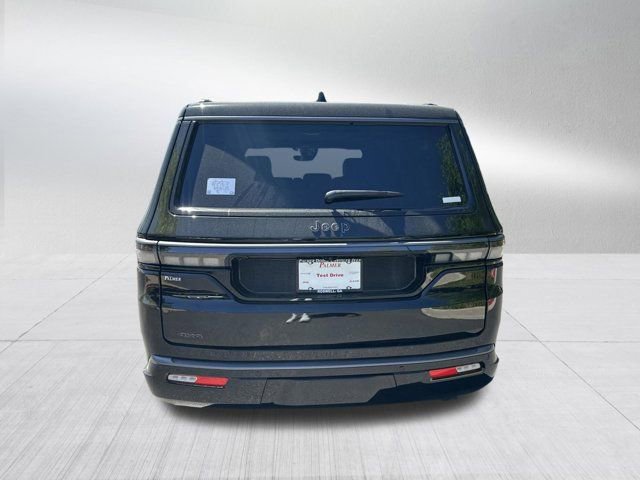 New 2026 Jeep Grand Wagoneer L Limited AWD/4WD image 6
