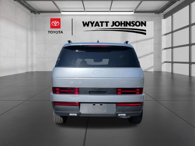 Used 2024 Hyundai Santa Fe SEL image 4