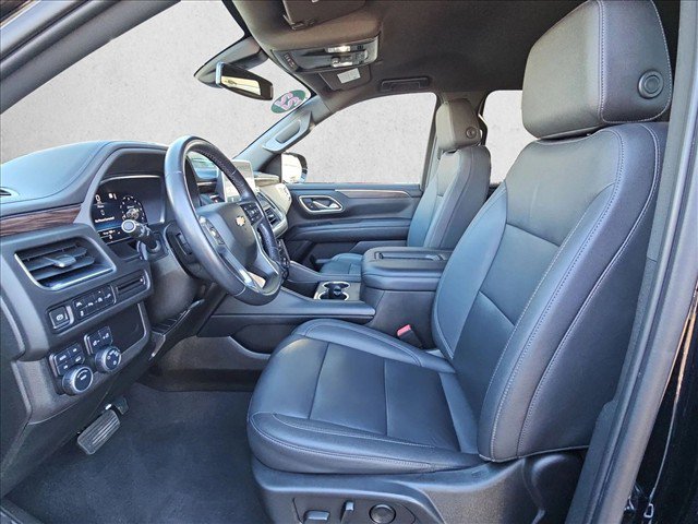 Used 2022 Chevrolet Suburban LT AWD/4WD image 14