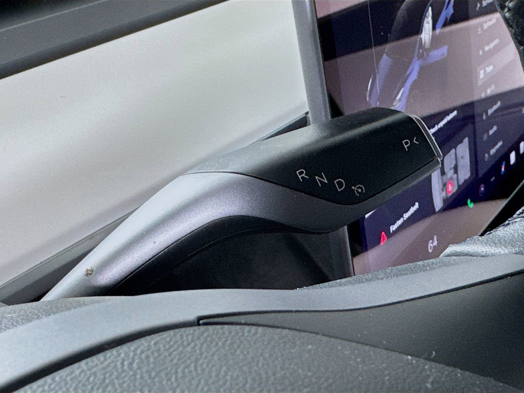 Used 2022 Tesla Model Y Performance image 17