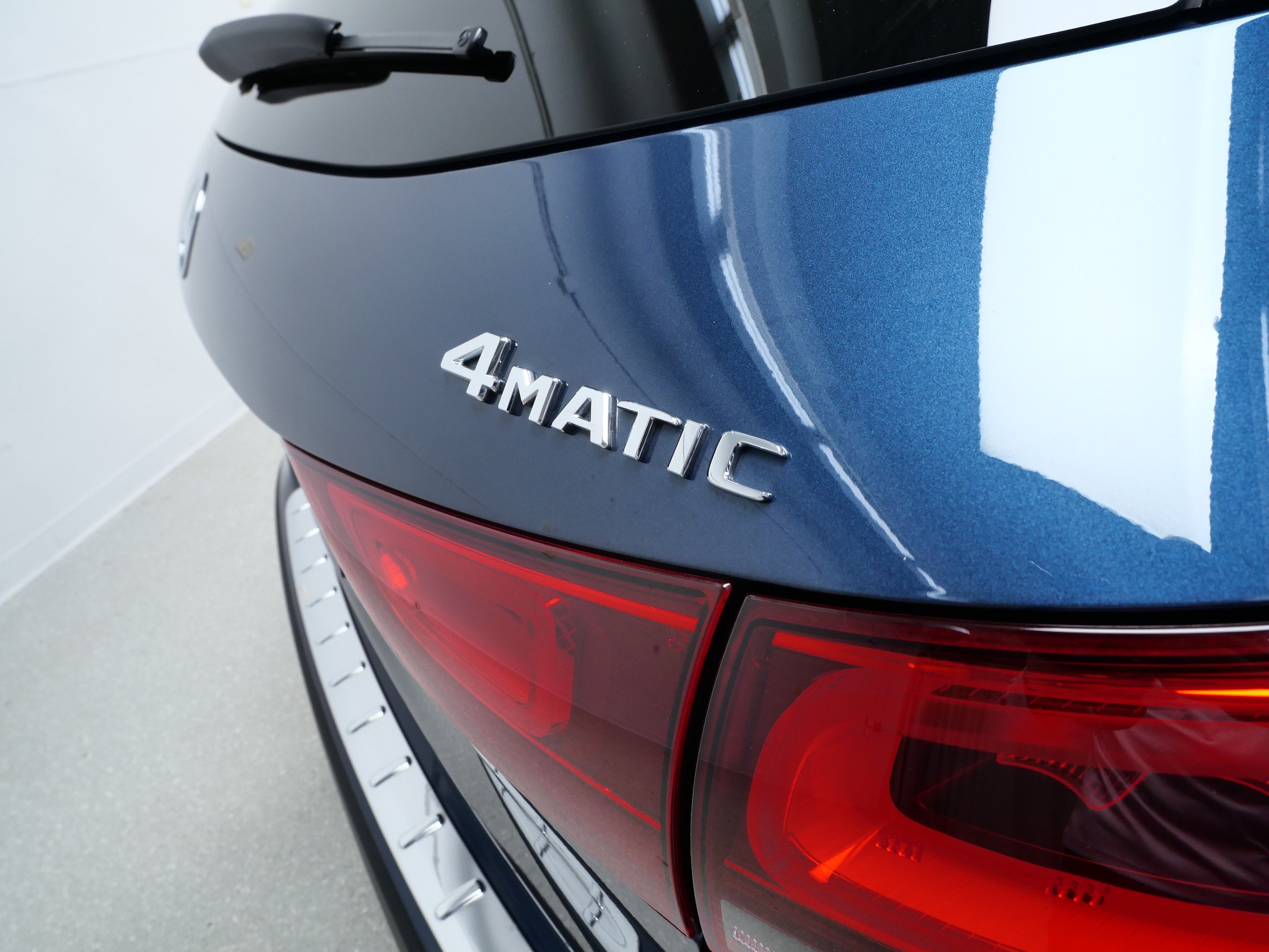 Certified 2023 Mercedes-Benz GLA 250 4MATIC image 6