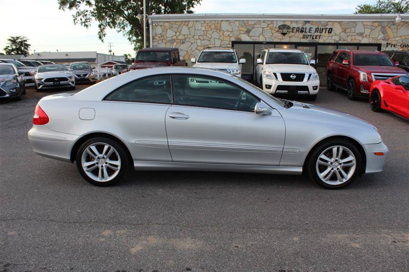 Used 2006 Mercedes-Benz CLK 350 Coupe image 8