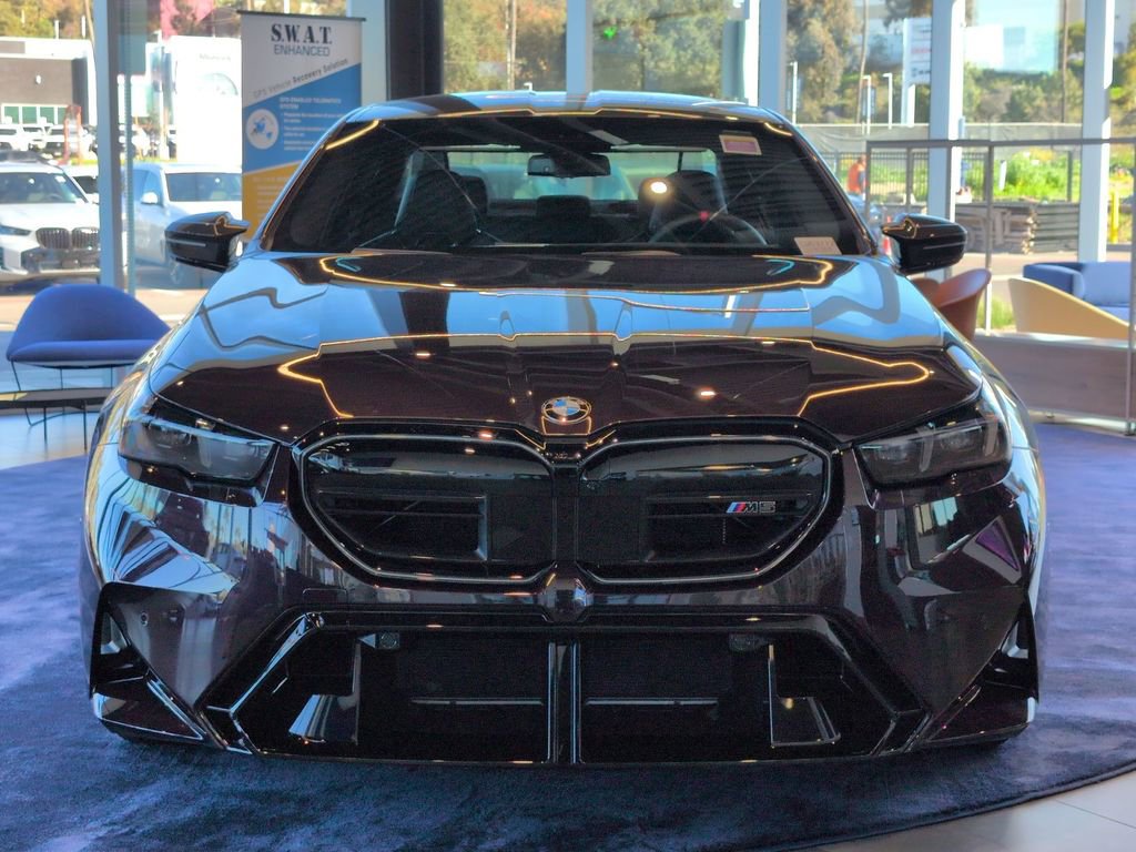 New 2026 BMW M5 w/ Carbon Package AWD/4WD image 4