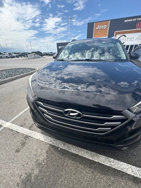 Used 2018 Hyundai Tucson SEL w/ Cargo Package AWD/4WD image 3
