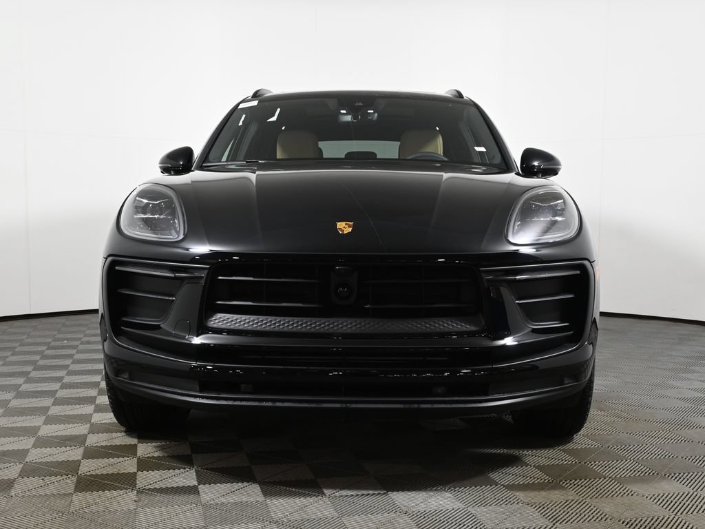New 2026 Porsche Macan AWD/4WD image 10