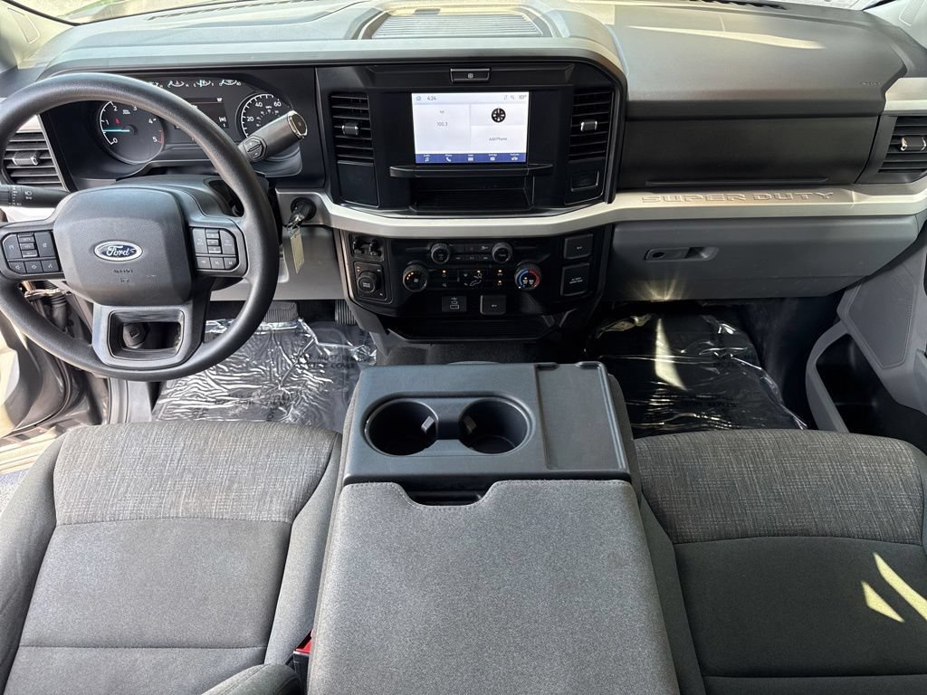 Used 2025 Ford F250 XLT AWD/4WD image 18