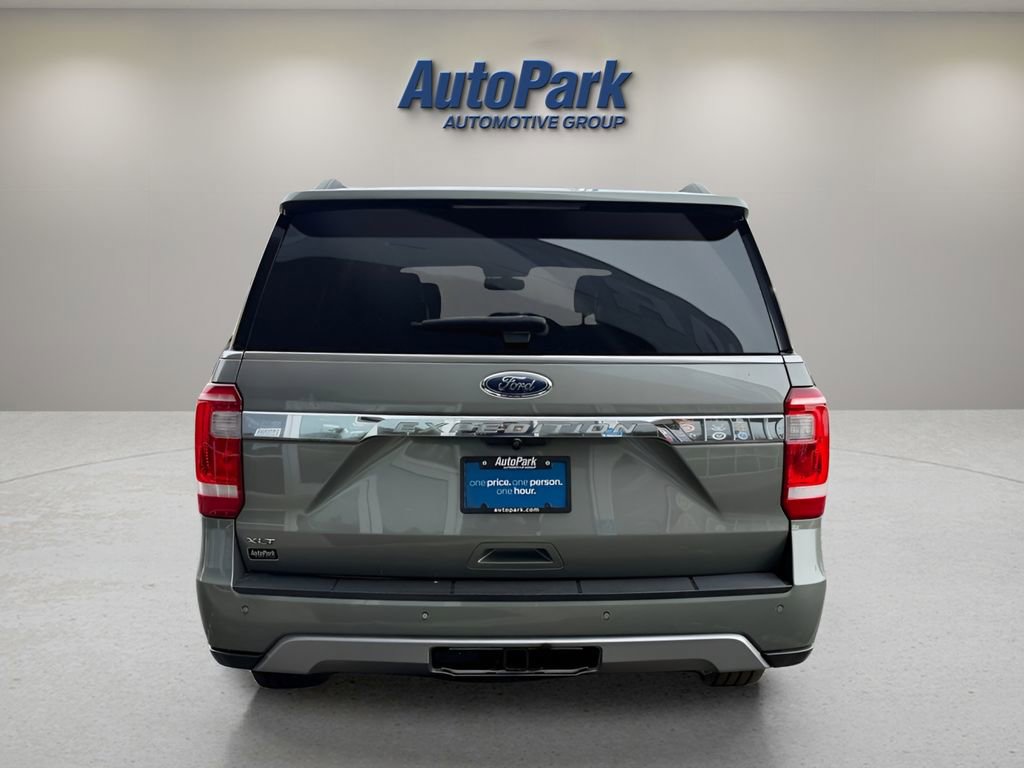 Used 2019 Ford Expedition XLT w/ Equipment Group 202A image 4