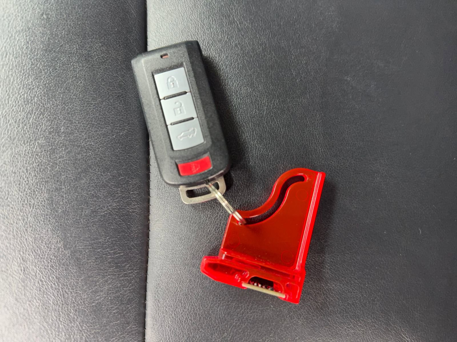 Used 2019 Mitsubishi Outlander SEL image 55