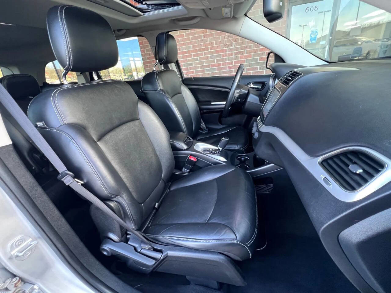 Used 2013 Dodge Journey R/T AWD/4WD image 21