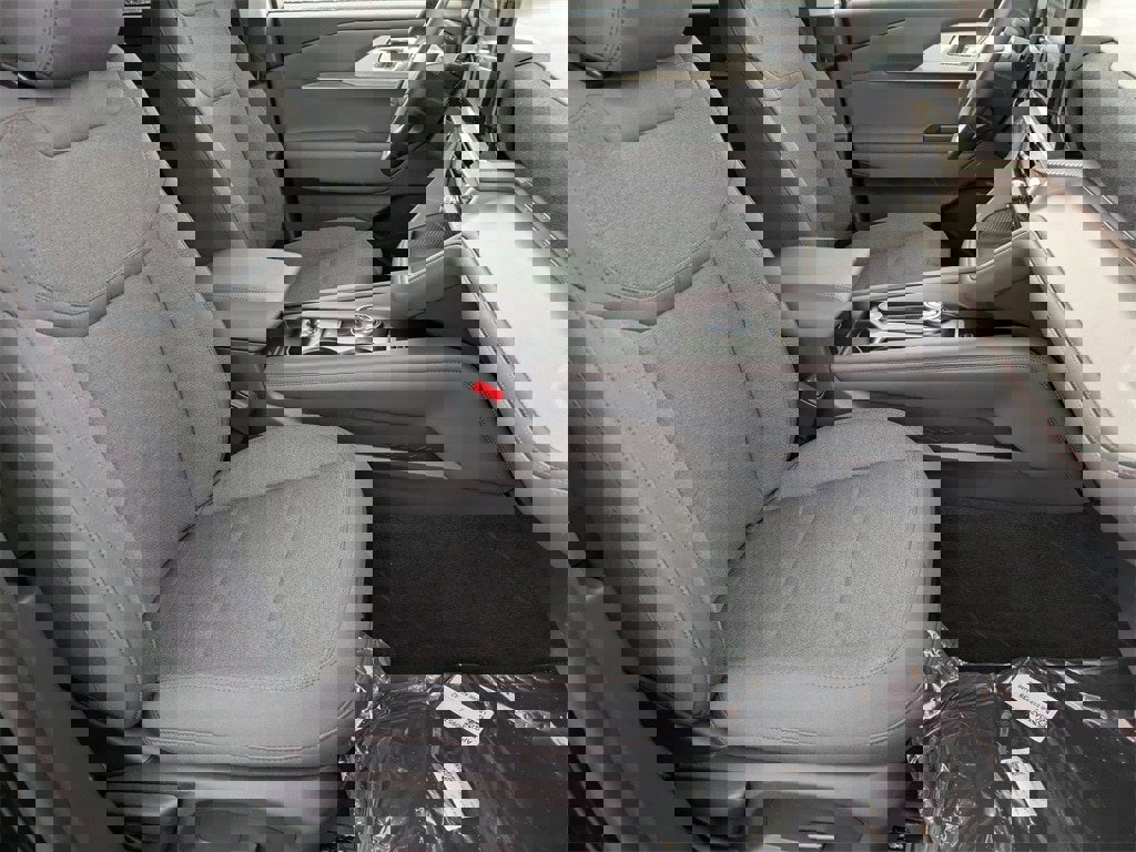 New 2025 Ford Explorer Active image 21