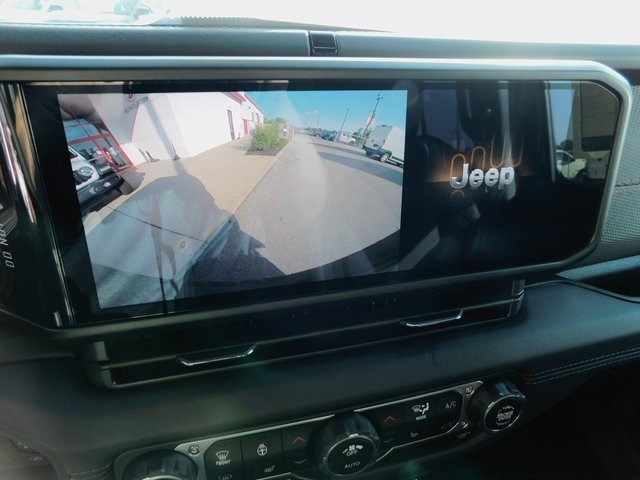 New 2025 Jeep Wrangler Unlimited Rubicon image 35