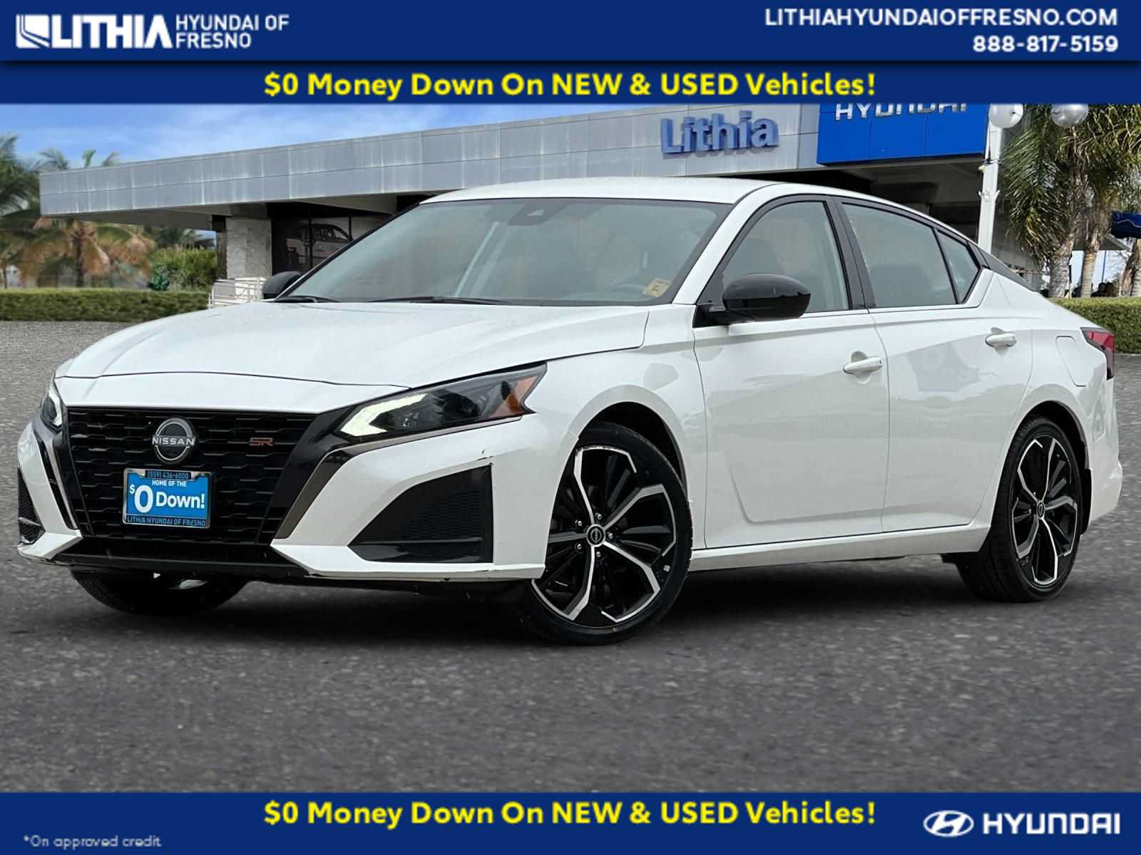 Used 2024 Nissan Altima 2.5 SR FWD image 1
