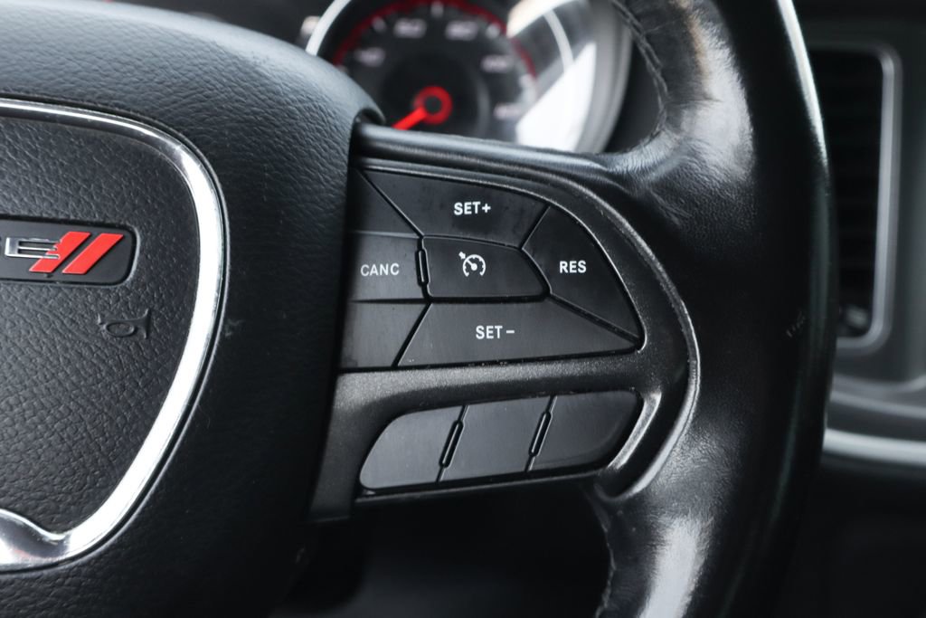 Used 2019 Dodge Charger SXT image 22