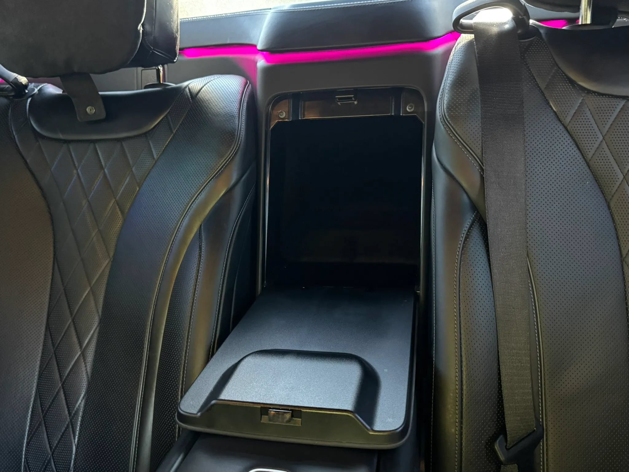 Used 2019 Mercedes-Benz S 560 Sedan image 38