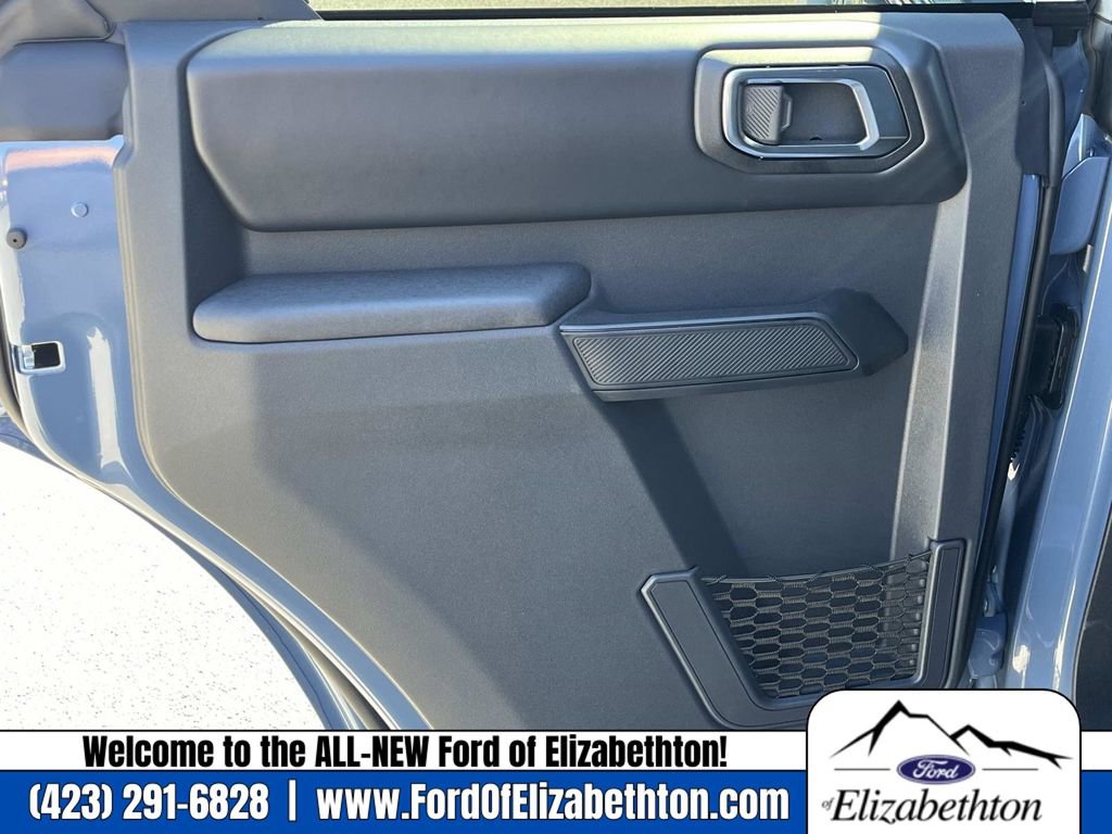 New 2025 Ford Bronco Badlands image 16