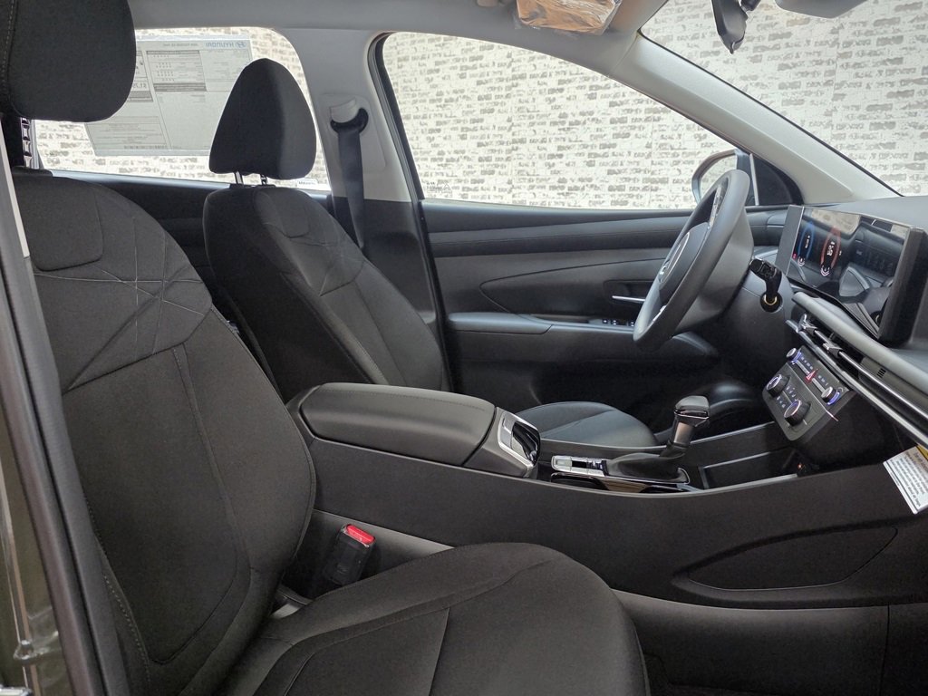 New 2026 Hyundai Tucson SE image 12