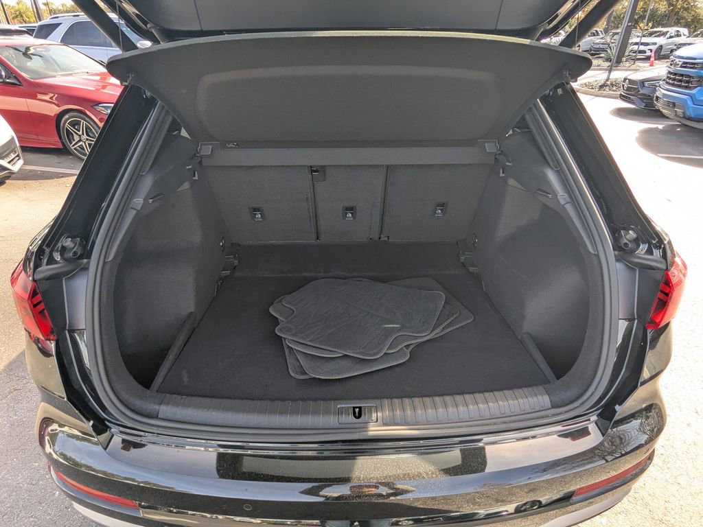 Used 2021 Audi Q3 2.0T Premium Plus w/ Premium Plus Package image 24