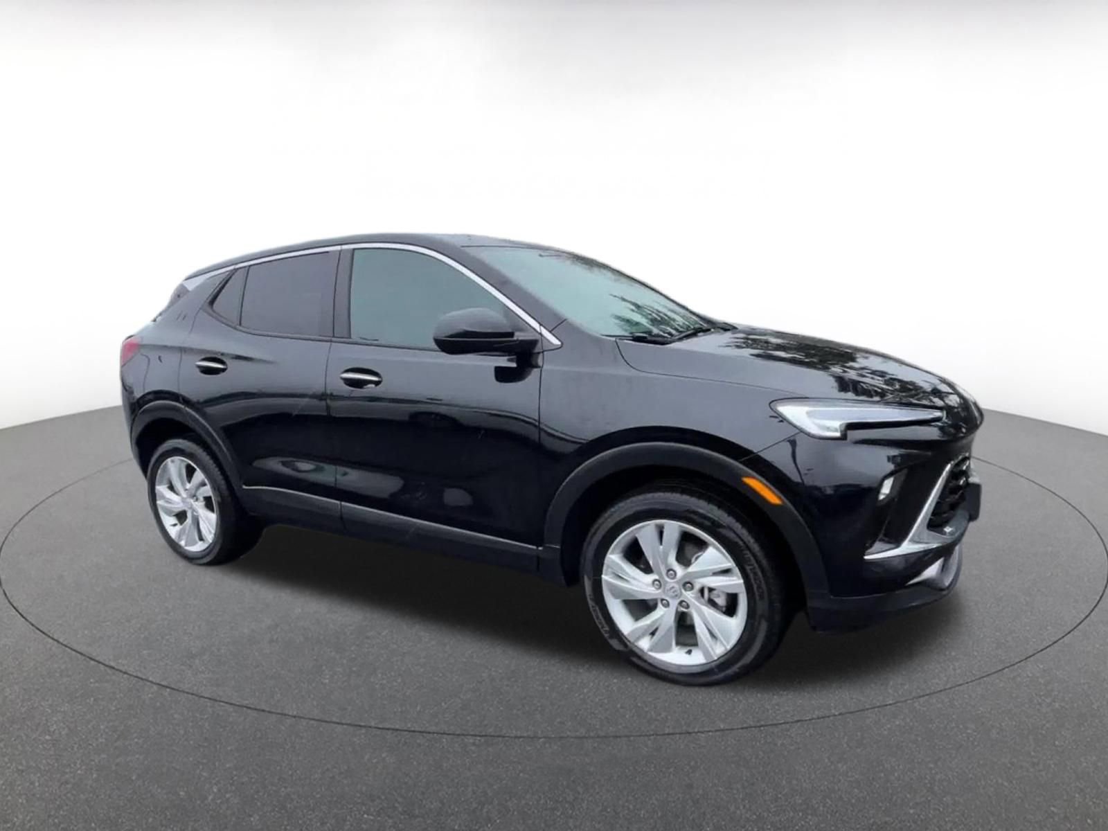 Used 2025 Buick Encore GX Preferred image 2