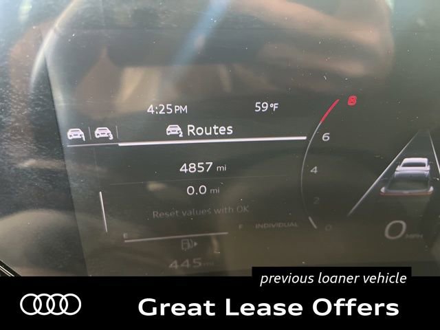Used 2025 Audi Q5 Premium w/ Convenience Package AWD/4WD image 28