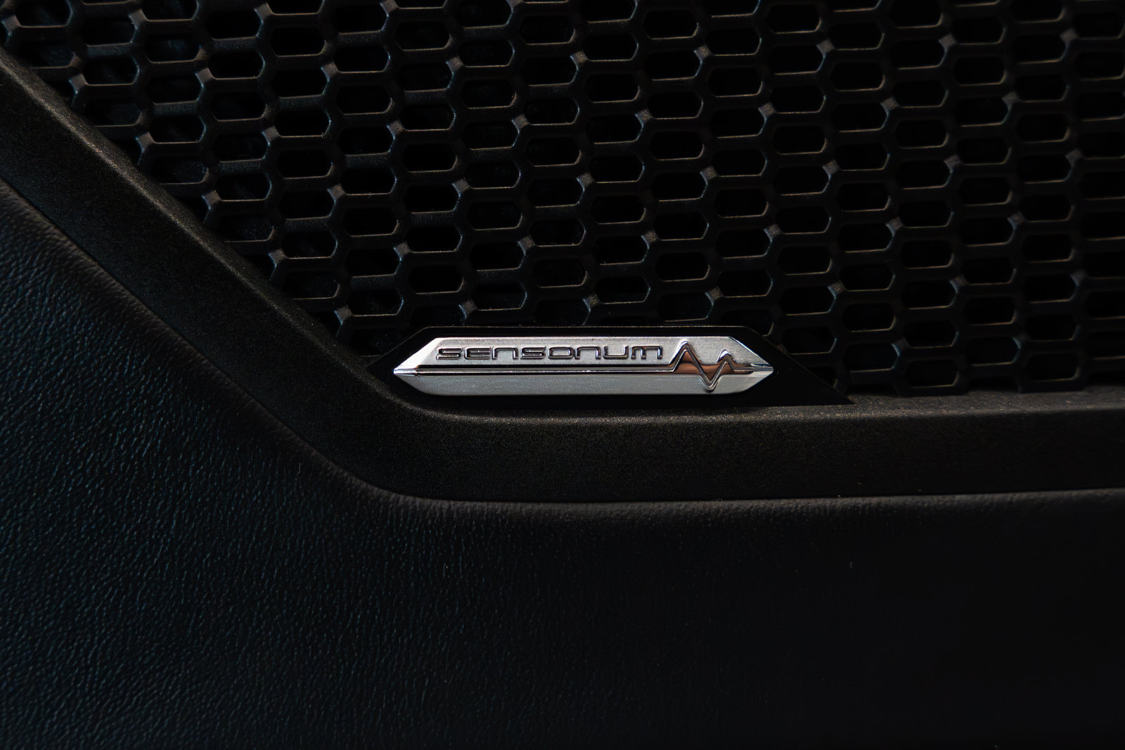 Used 2017 Lamborghini Huracan LP 580-2 RWD image 16