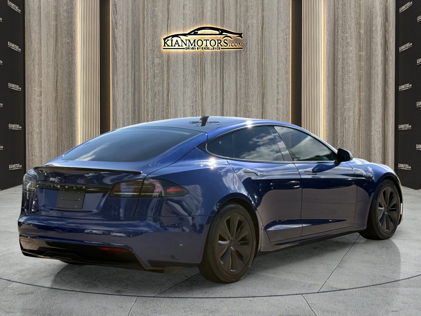 Used 2024 Tesla Model S AWD/4WD image 9
