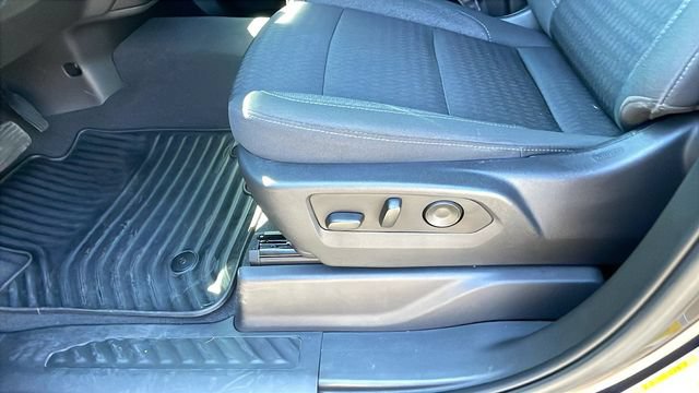 Used 2023 Chevrolet Silverado 1500 Custom Trail Boss w/ LPO, Dark Essentials Package AWD/4WD image 28