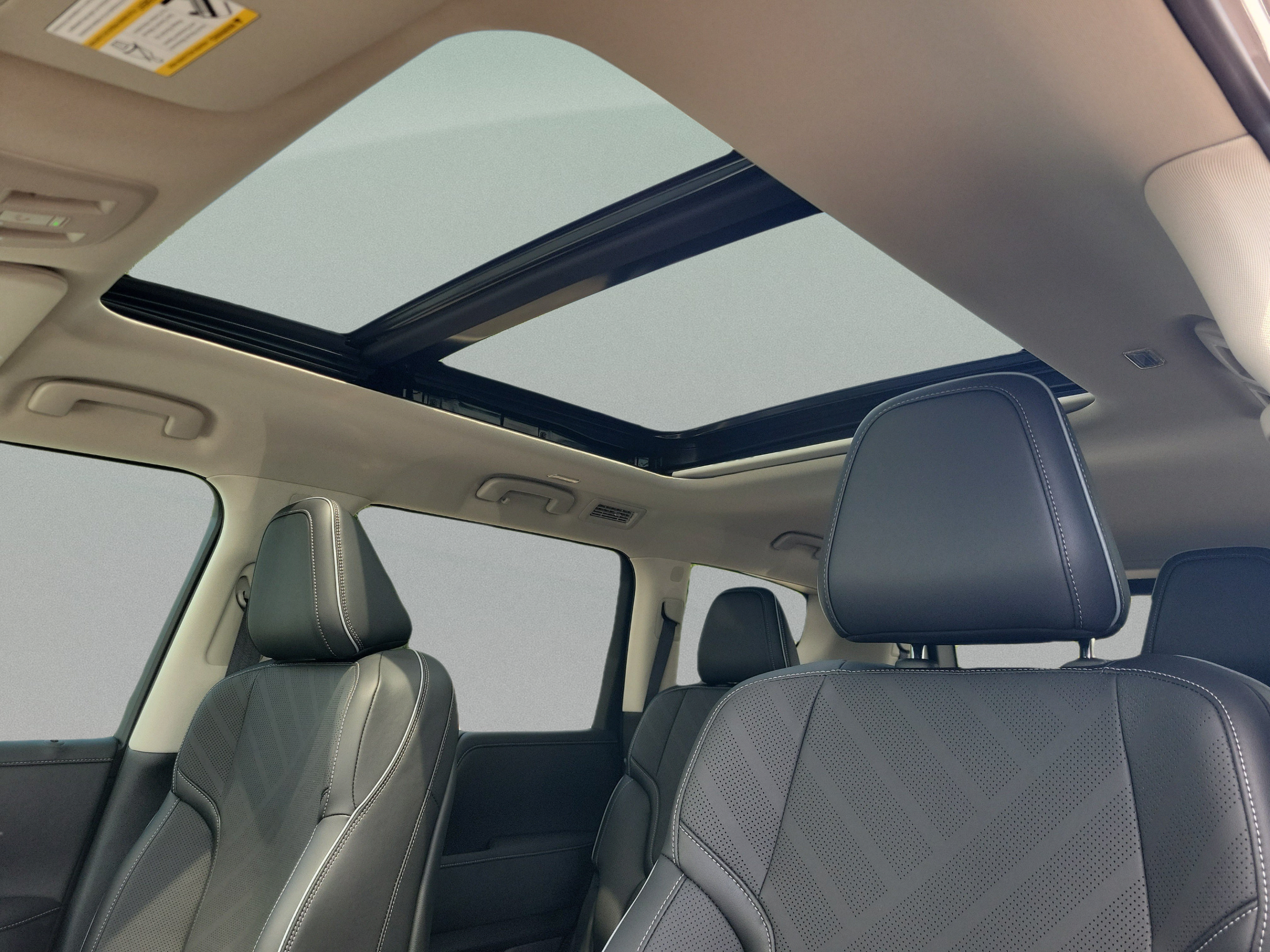 New 2027 INFINITI QX80 Luxe w/ Cargo Package RWD image 19