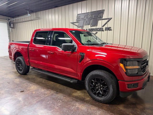 Used 2024 Ford F150 XLT w/ XLT Black Appearance Package AWD/4WD image 6