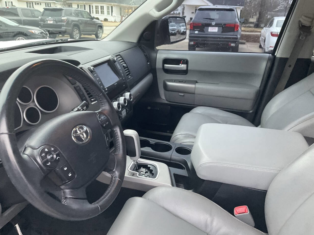 Used 2013 Toyota Sequoia Limited RWD image 15