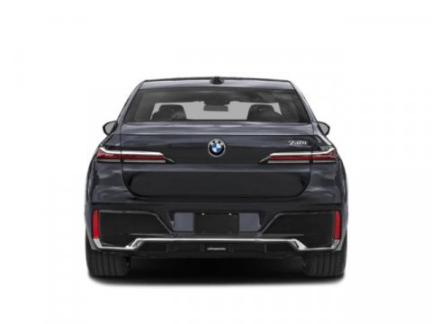 New 2026 BMW 740i w/ Luxury Rear Seating Package image 8
