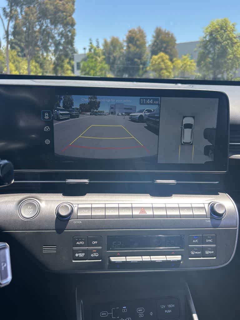 Certified 2024 Hyundai Kona Limited FWD image 11