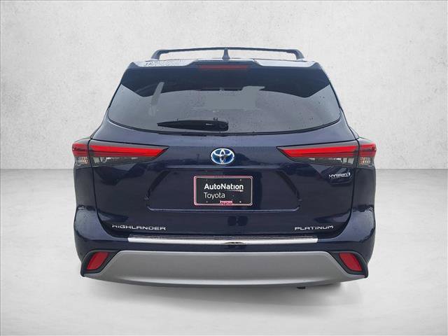 Used 2023 Toyota Highlander Platinum AWD/4WD image 6