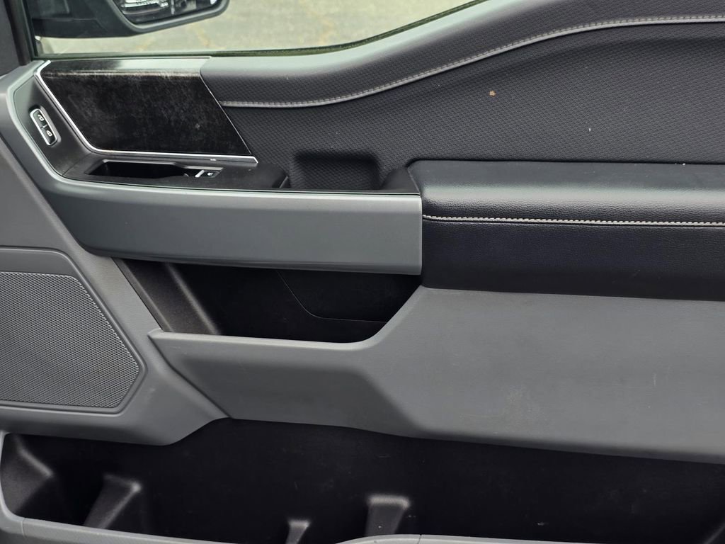 Used 2022 Ford F150 XLT w/ Equipment Group 302A High RWD image 33