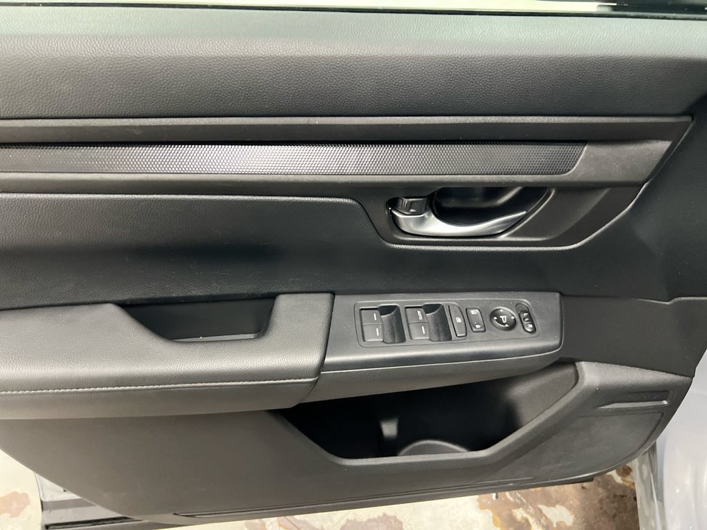 Used 2024 Honda CR-V LX image 20