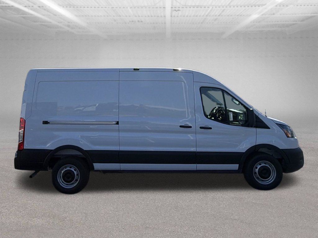 New 2027 Ford Transit 250 148 Medium Roof w/ Load Area Protection Package RWD image 9