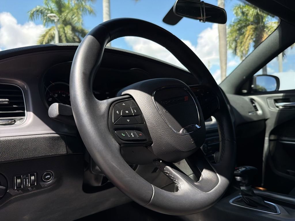Used 2023 Dodge Charger SXT image 24