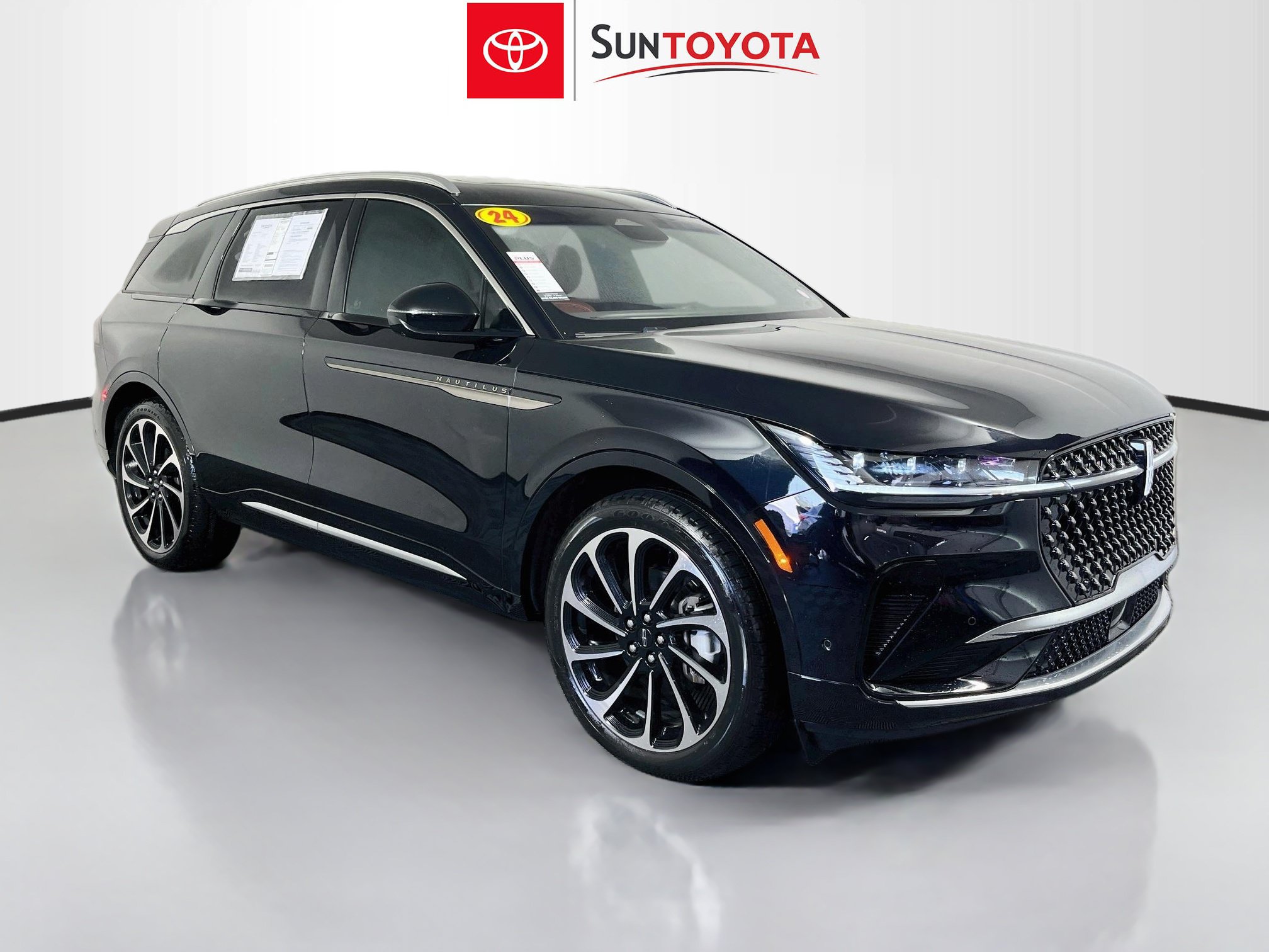 Used 2024 Lincoln Nautilus Black Label